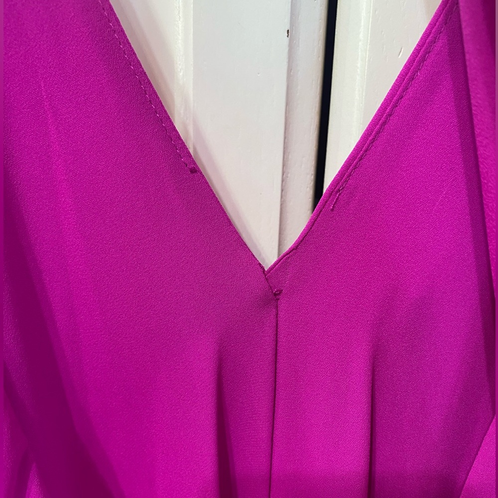 Hot pink dress - Picture 5 of 6